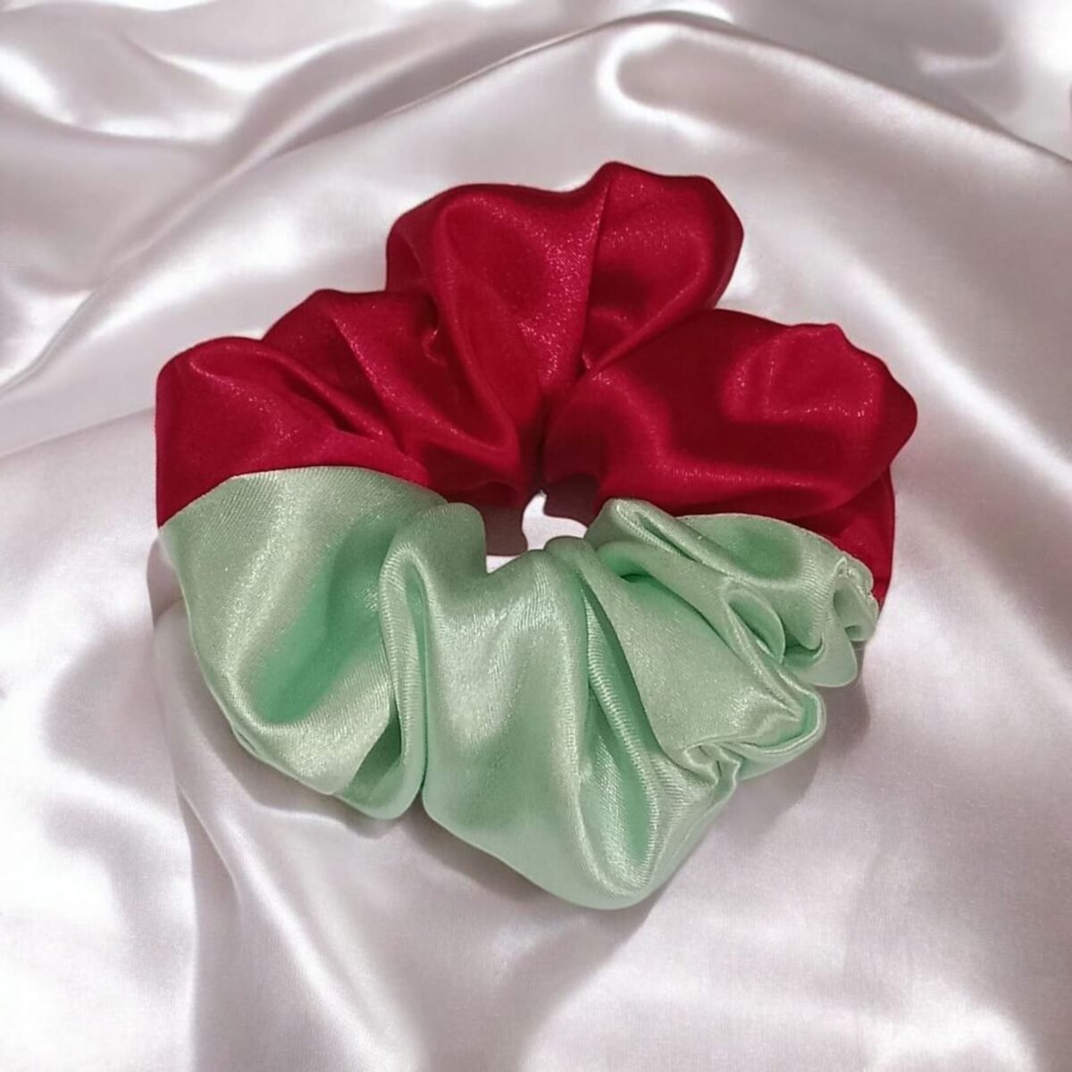 Double Tone Scrunchies – Soft, Stylish Hair Ties for Girls - Image 4
