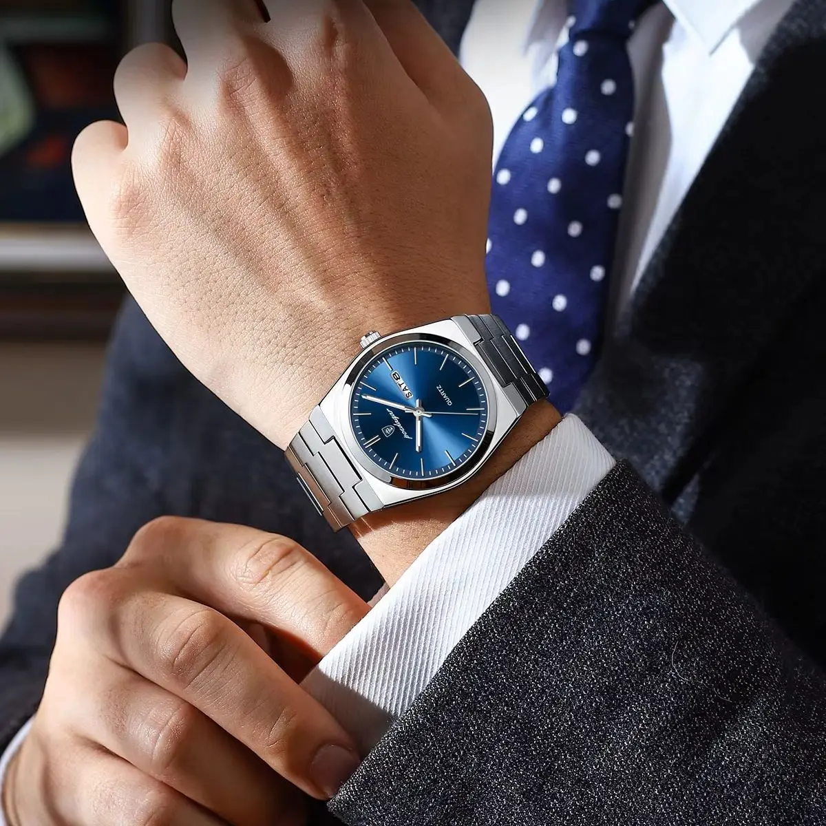 kf-Sa9500a04c07743b7a3c3662002e49cba9 Luxury Date & Week Waterproof Watch for Men – Stylish Fashion Timepiece - Image 6