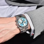 Top Luxury Men's Quartz Watch, showing the elegant dial, stylish designer details, and durable band, highlighting its premium aesthetic and reliable quartz movement.
